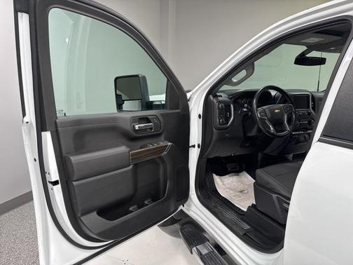 2023 Chevrolet Silverado 2500 LT