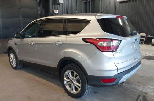 Ingot Silver 2017 Ford Escape SE