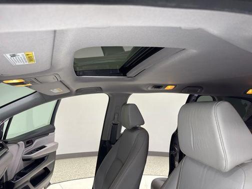 Gray 2019 Honda Odyssey EX-L