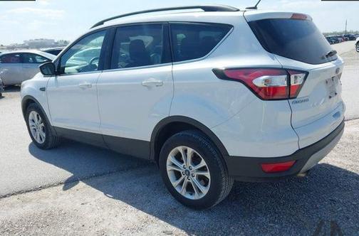 White 2018 Ford Escape SE