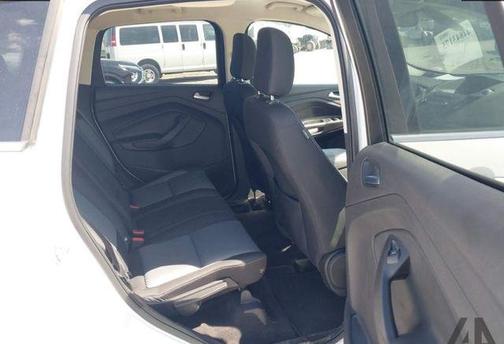 White 2018 Ford Escape SE