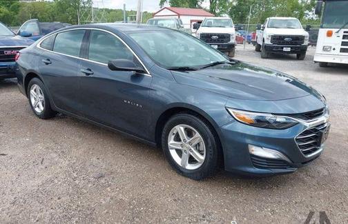Shadow Gray Metallic 2020 Chevrolet Malibu 1LS