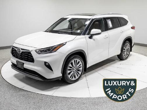 Blizzard Pearl 2021 Toyota Highlander Platinum