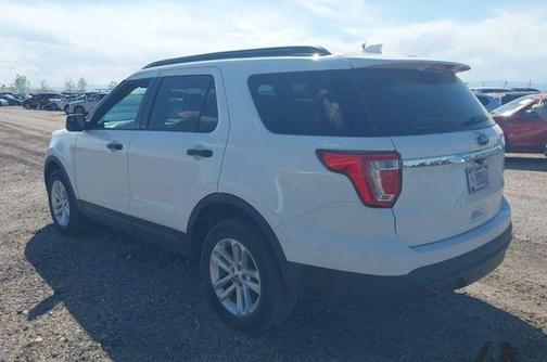 Oxford White 2017 Ford Explorer Base