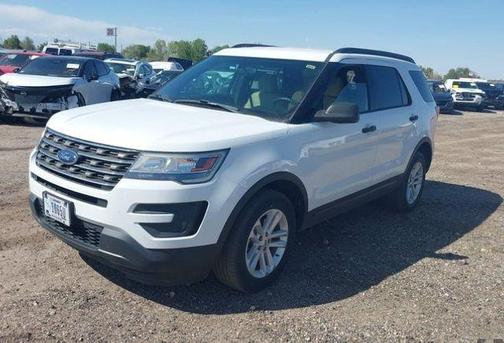 Oxford White 2017 Ford Explorer Base