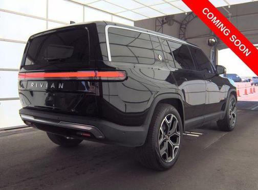 Midnight 2024 Rivian R1S Adventure Quad Motor Large Pack