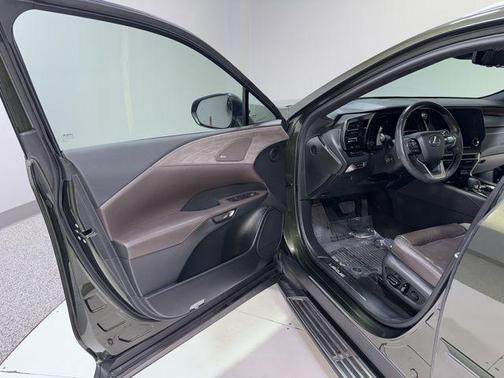 Nori Green Pearl 2024 Lexus RX 350 Luxury