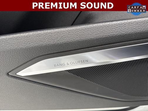 2024 Audi Q8 e-tron Prestige