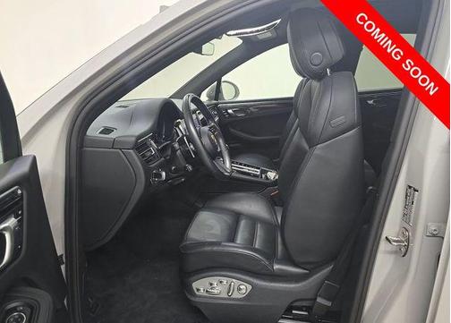 Tan 2023 Porsche Macan Macan