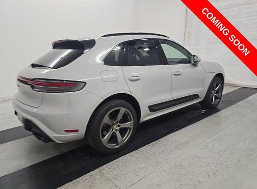 Tan 2023 Porsche Macan Macan