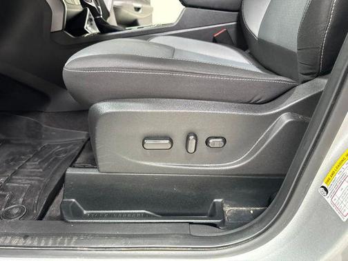Ingot Silver 2018 Ford Escape SE