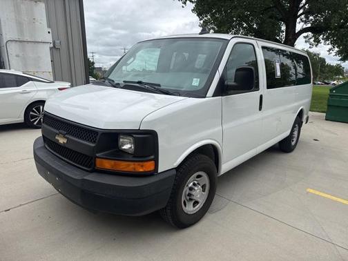 2016 Chevrolet Express 2500 LS