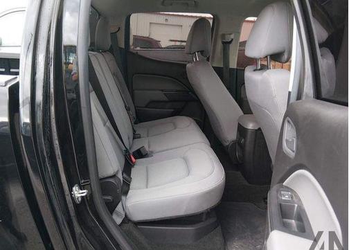 Black 2018 Chevrolet Colorado WT