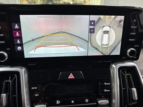 Glacial White Pearl 2021 Kia Sorento SX