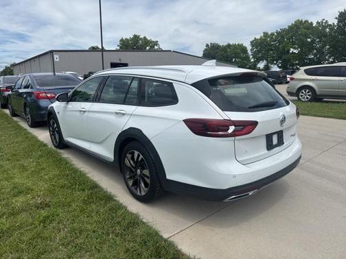 2019 Buick Regal TourX AWD Preferred