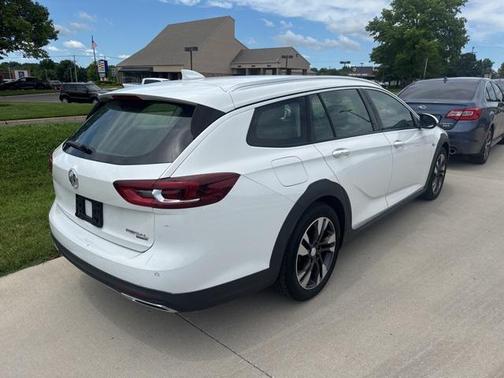 2019 Buick Regal TourX AWD Preferred