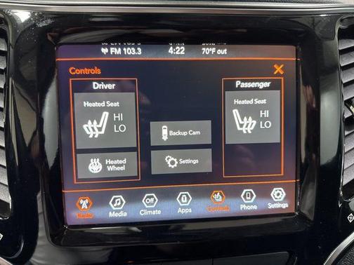 Diamond Black Crystal Pearlcoat 2020 Jeep Cherokee Limited