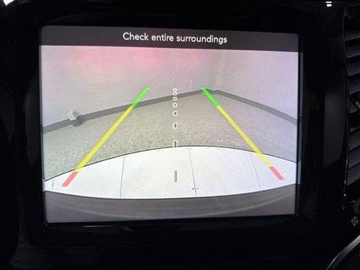 Diamond Black Crystal Pearlcoat 2020 Jeep Cherokee Limited