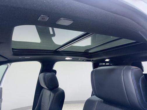 2025 Toyota Sequoia Platinum