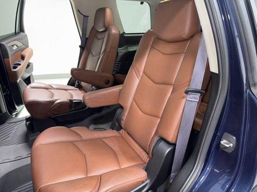 2017 Cadillac Escalade Premium Luxury