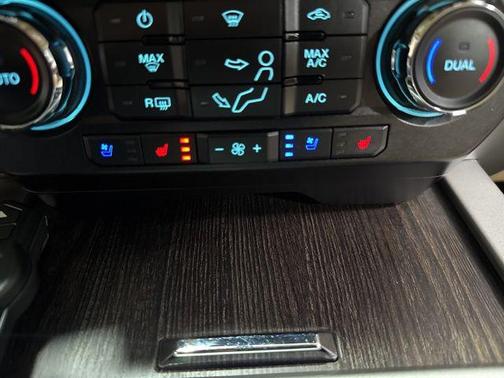 Star White Metallic Tri-Coat 2020 Ford F-250 Lariat