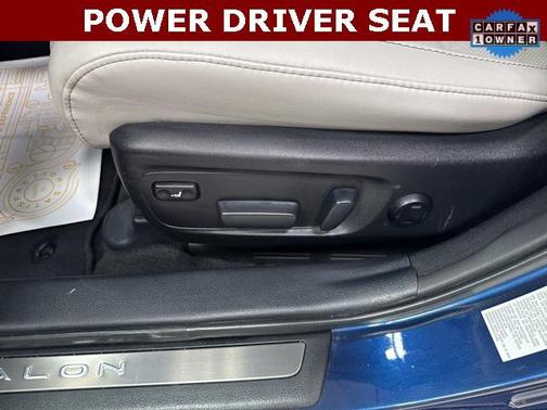 2013 Toyota Avalon Hybrid Limited