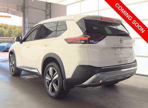 Pearl White Tricoat 2023 Nissan Rogue Platinum