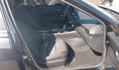 Super Black Clearcoat 2022 Nissan Altima S FWD