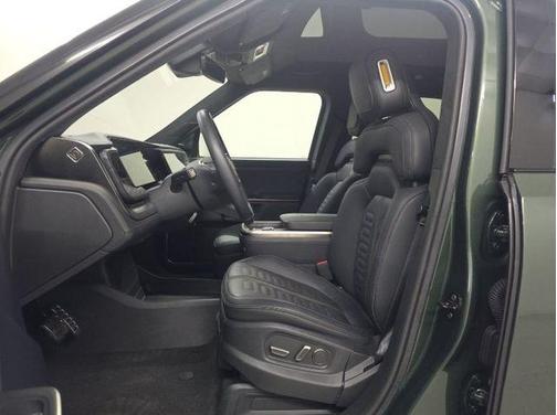 2023 Rivian R1T Adventure