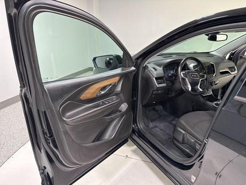 Ebony Twilight Metallic 2019 GMC Terrain SLE
