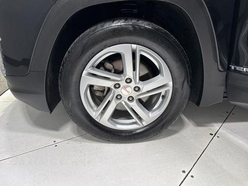 Ebony Twilight Metallic 2019 GMC Terrain SLE
