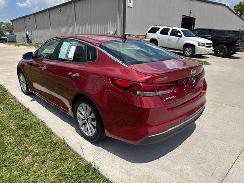 Remington Red 2018 Kia Optima S