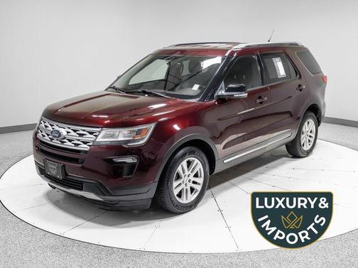 Burgundy Velvet Metallic Tinted Clearcoat 2018 Ford Explorer XLT