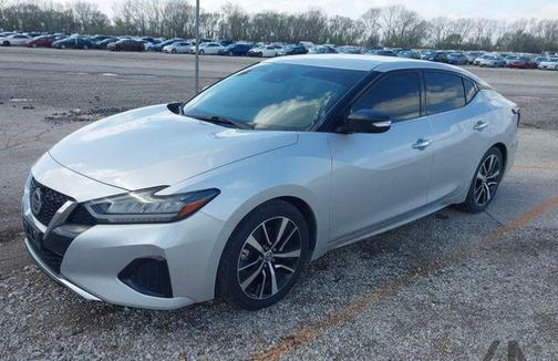 Brilliant Silver Metallic 2022 Nissan Maxima SV Xtronic CVT