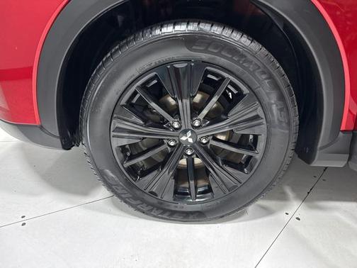 2020 Mitsubishi Eclipse Cross LE