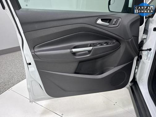 2016 Ford C-Max Hybrid SE