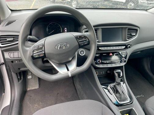 2019 Hyundai IONIQ Hybrid Blue