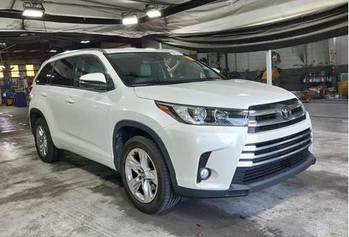 Blizzard Pearl 2017 Toyota Highlander Limited
