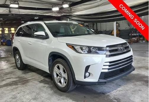 Blizzard Pearl 2017 Toyota Highlander Limited