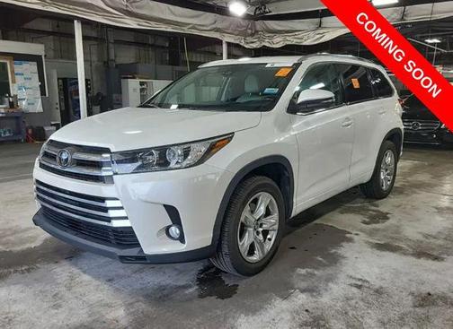 Blizzard Pearl 2017 Toyota Highlander Limited