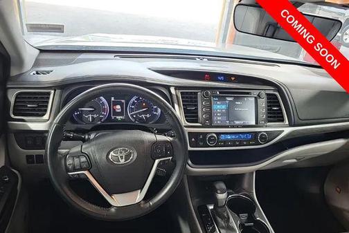 Blizzard Pearl 2017 Toyota Highlander Limited