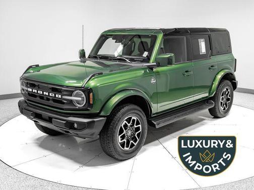 Green Metallic 2025 Ford Bronco Outer Banks