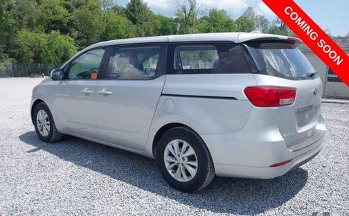 Silky Silver 2018 Kia Sedona L