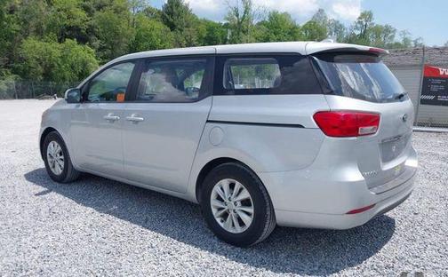 Silky Silver 2018 Kia Sedona L
