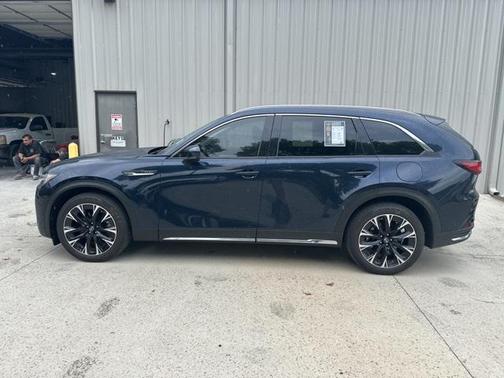2024 Mazda CX-90 PHEV Premium