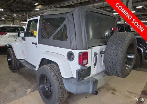 Bright White Clearcoat 2017 Jeep Wrangler Sahara