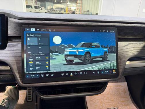 2022 Rivian R1T Adventure