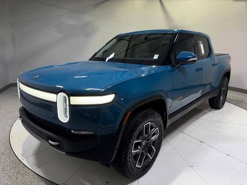 2022 Rivian R1T Adventure