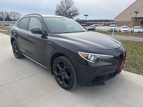 2022 Alfa Romeo Stelvio Ti