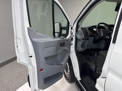 2019 Ford Transit-350 XL